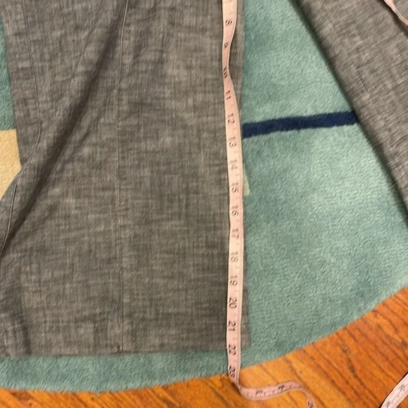 Reitmans Gray Cropped Pants - Picture 10 of 10